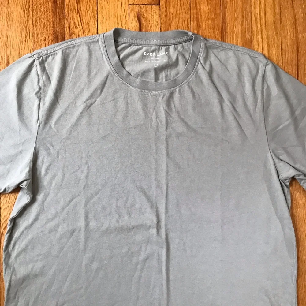 Everlane Pale Green Crewneck Short Sleeve Tee Large - Picture 4 of 9
